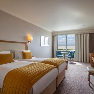 Deluxe Seaview Twin